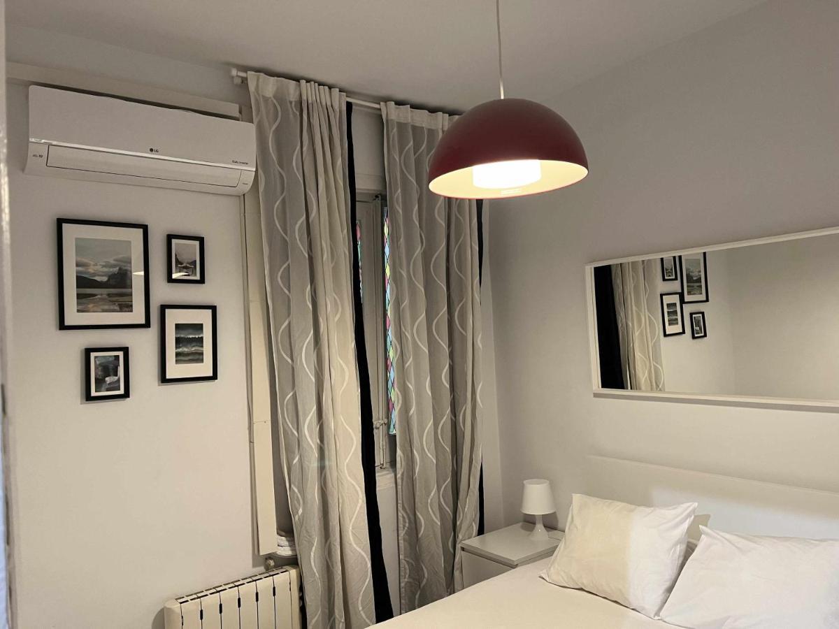 Apartamento Confortable En Atocha Appartement Madrid Buitenkant foto